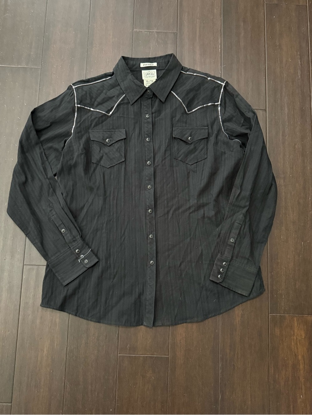 Ariat Black Western Button-Up Shirt with Contrast Stitching